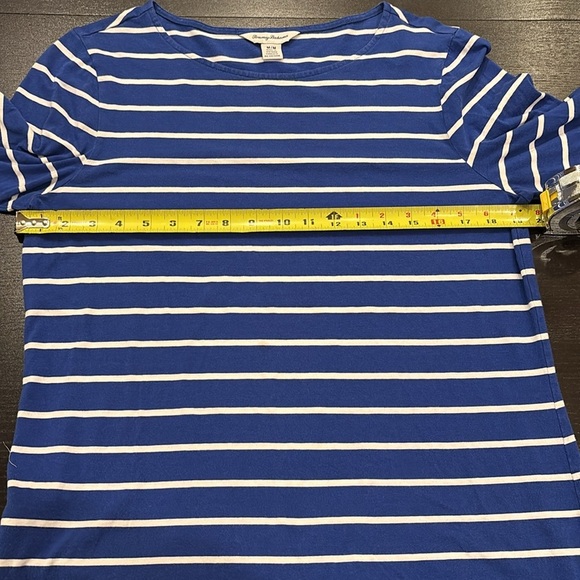 TOMMY BAHAMA soft cotton/modal tencell boatneck t-shirt with flare sleeves sizeM - Picture 4 of 8